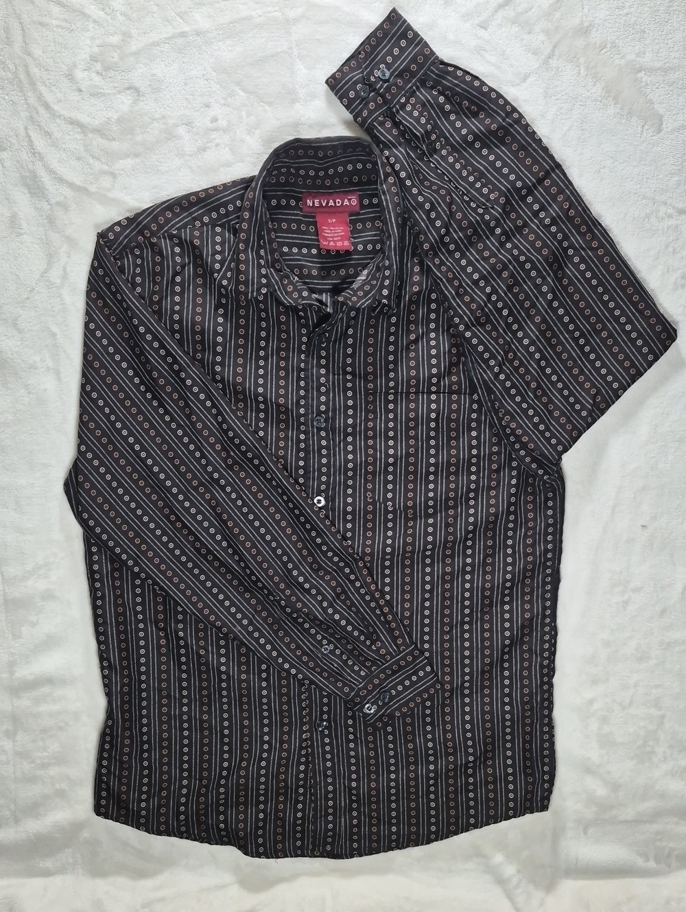 Nevada Men's Black Patterned Long-Sleeve Button-Down Shirt